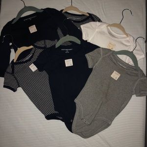 Burt’s Bees Baby Bodysuits